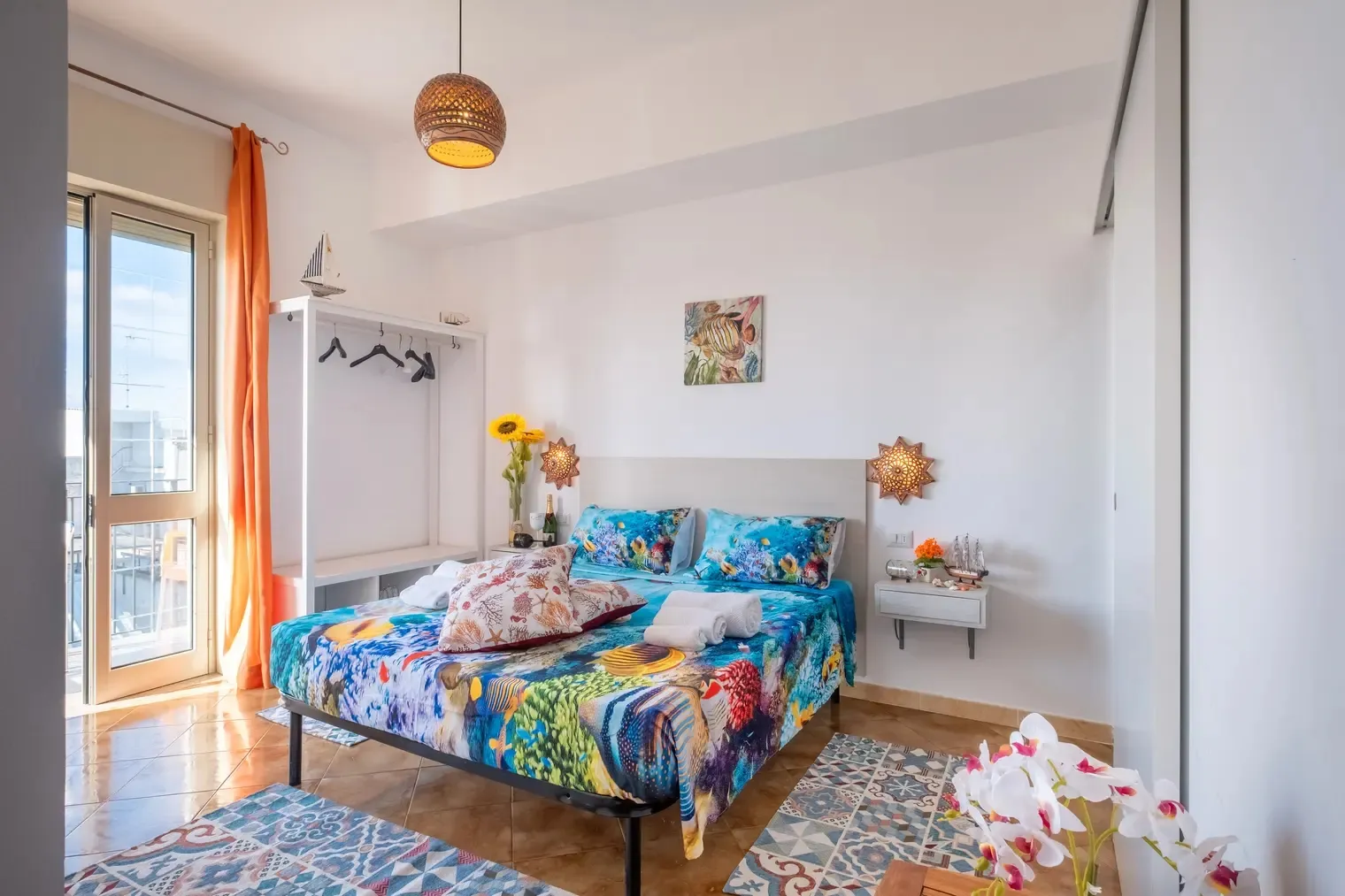 Camera 22 - Piano 2 - A Vela Room